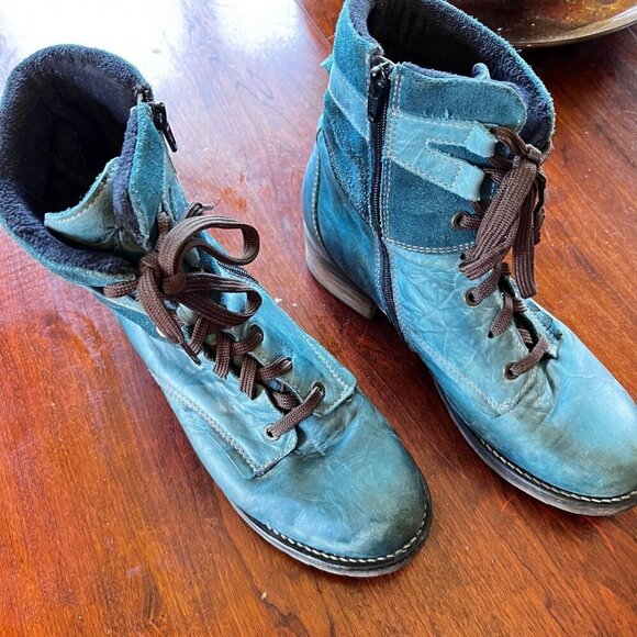 Dromedaris Women's Leather & Suede Ankle Boots -‎ Blue Size 40 - Picture 1 of 11